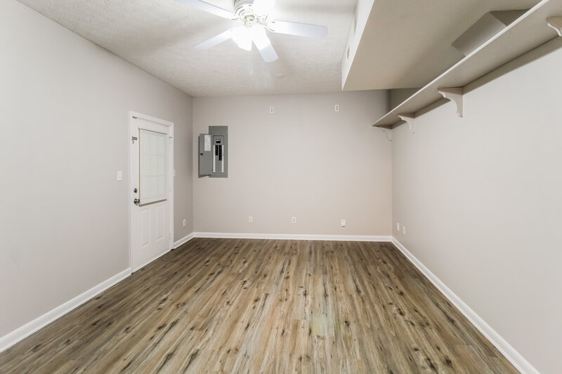 1,995/Mo, 413 Azalea Dr Stockbridge, GA 30281 Dining Room View