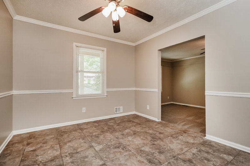 1,760/Mo, 300 Pinehurst Dr Stockbridge, GA 30281 Breakfast Nook View