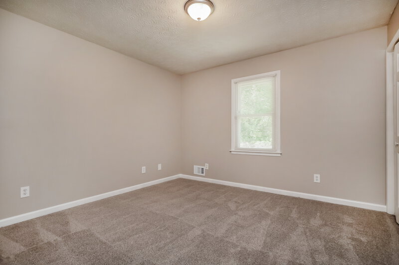 1,760/Mo, 300 Pinehurst Dr Stockbridge, GA 30281 Bedroom View 2