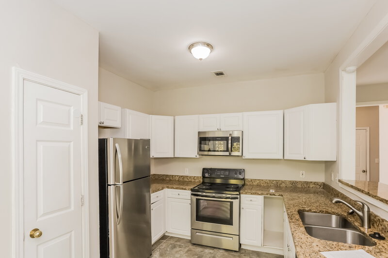 2,230/Mo, 3833 Misty Lake Ellenwood, GA 30294 Misc View 6