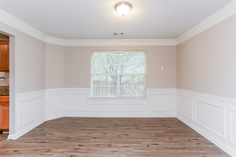 2,140/Mo, 3856 Micah Ln Ellenwood, GA 30294 Living Room View 2