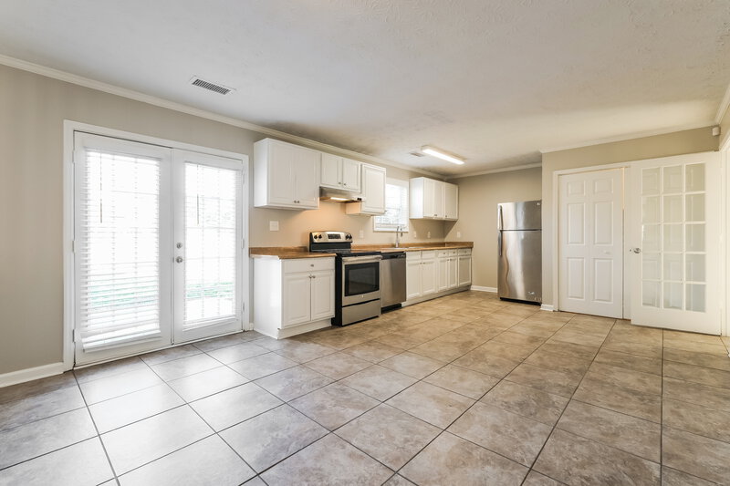 1,610/Mo, 7488 Albania Dr Riverdale, GA 30296 Misc View 5