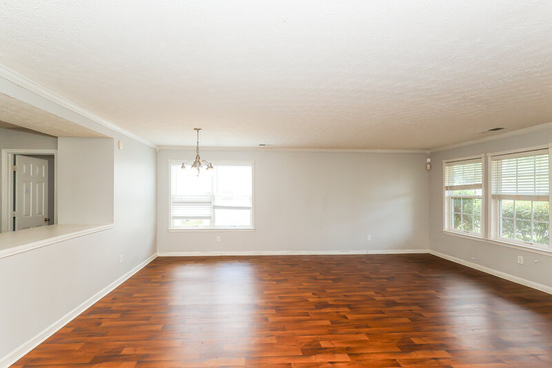 2,465/Mo, 2894 Edgewater St SW Atlanta, GA 30331 Dining Room View