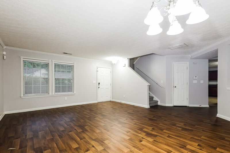 2,160/Mo, 2894 Edgewater St SW Atlanta, GA 30331 Living Room View 3