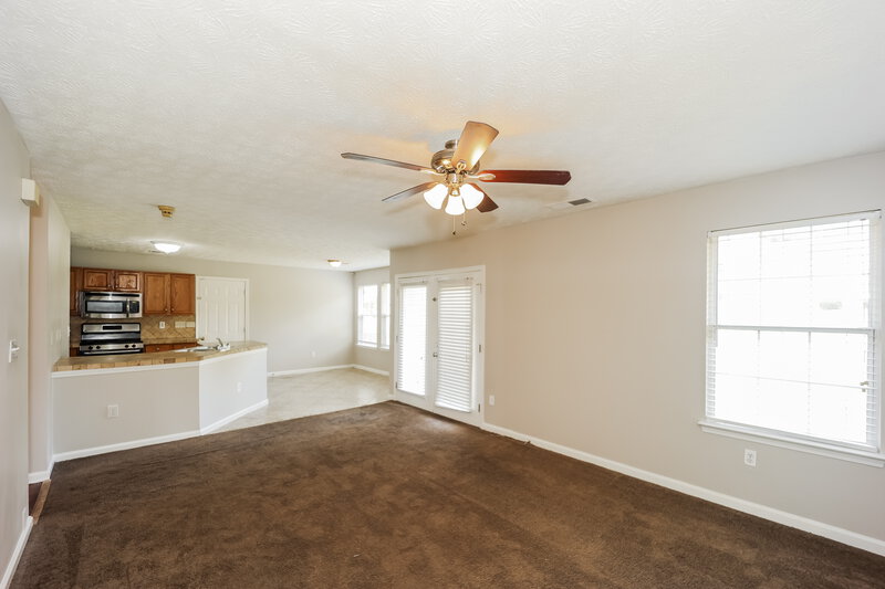 2,335/Mo, 375 Birchmere Close SW Atlanta, GA 30331 Family Room View