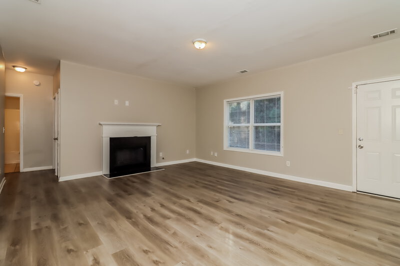2,915/Mo, 5224 Lexmark Circle SW Atlanta, GA 30331 Living Room View