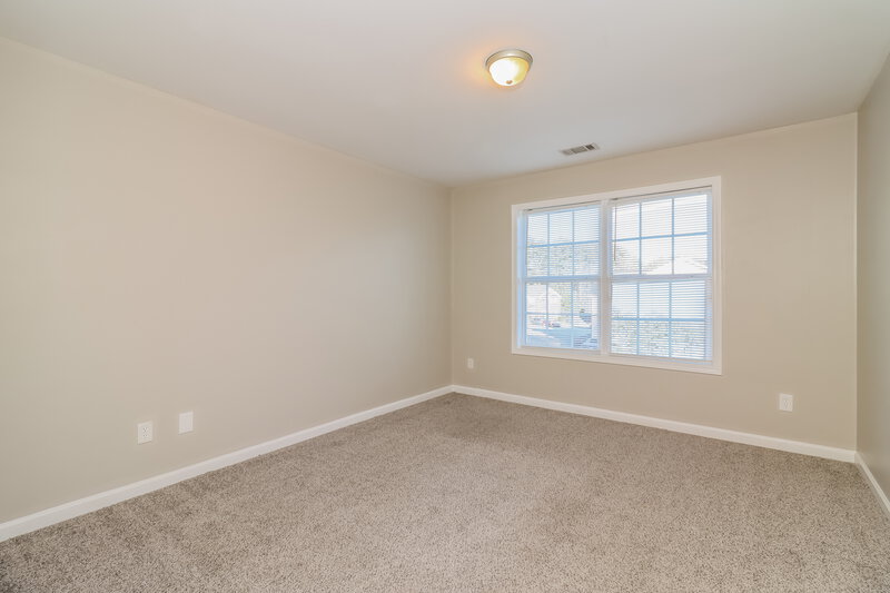 2,915/Mo, 5224 Lexmark Circle SW Atlanta, GA 30331 Bedroom View 4