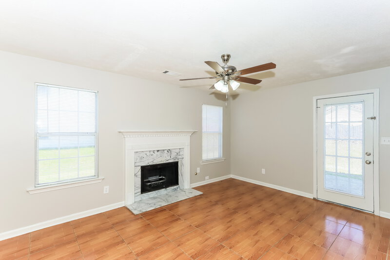 1,990/Mo, 833 Rock Shoals Ct Atlanta, GA 30349 Misc View 2