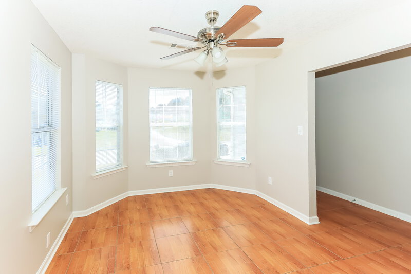 1,990/Mo, 833 Rock Shoals Ct Atlanta, GA 30349 Misc View 5