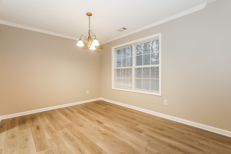 1,940/Mo, 615 Beddick Ln Atlanta, GA 30349 Breakfast Nook View