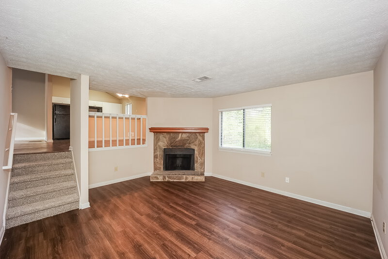 1,700/Mo, 6300 Beaver Creek Trail Atlanta, GA 30349 Family Room View