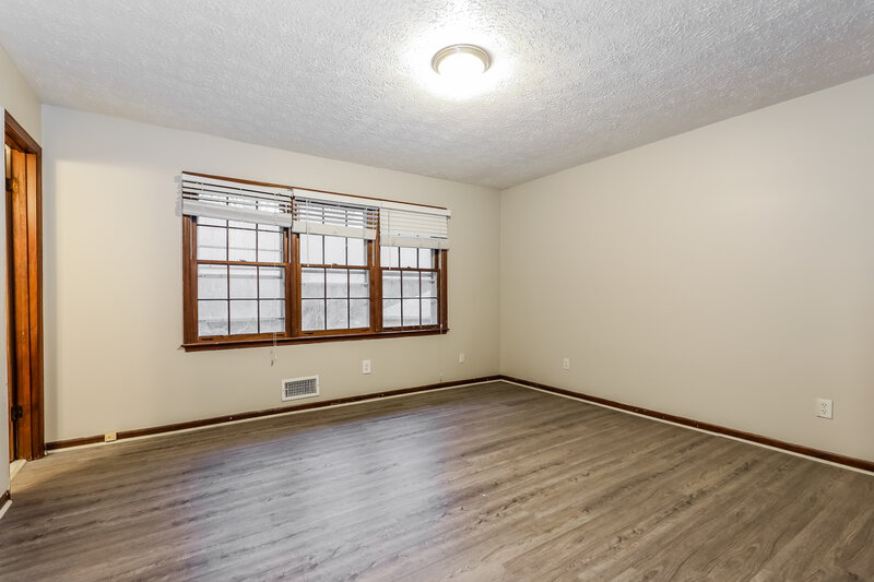 1,895/Mo, 5380 Morning Creek Circle Atlanta, GA 30349 Main Bedroom View