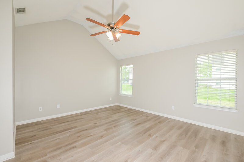 2,010/Mo, 225 Armas Pl Atlanta, GA 30349 Main Bedroom View