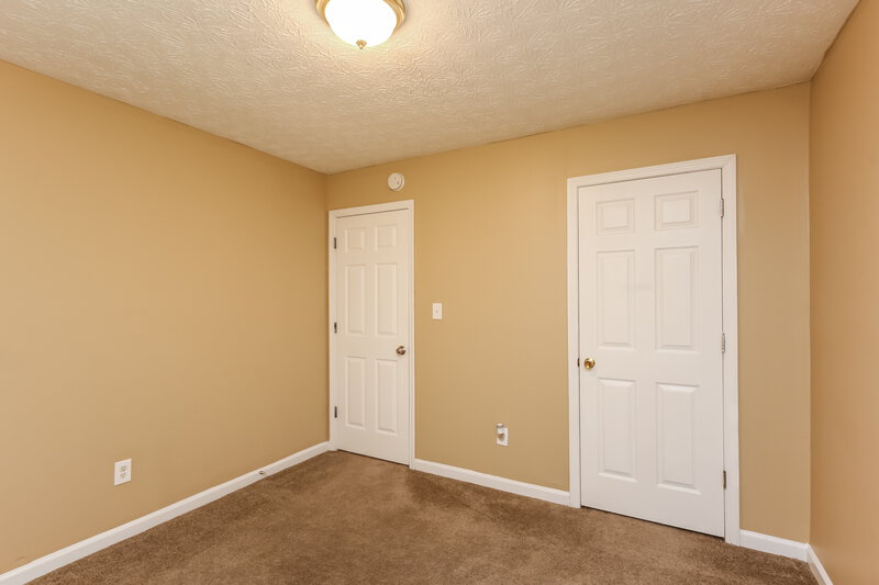 2,000/Mo, 4620 Fox Forrest Dr Flowery Branch, GA 30542 Bedroom View 3