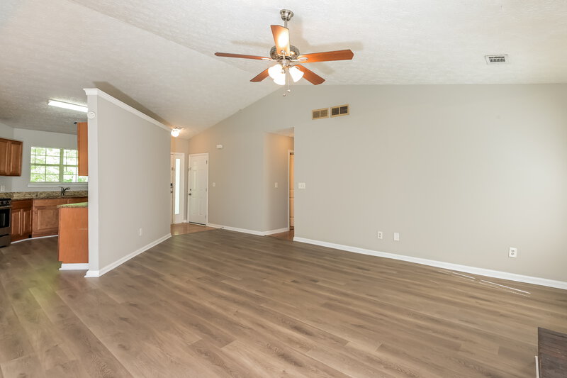 3,150/Mo, 340 Christian Woods Drive SE Conyers, GA 30013 Living Room View 2