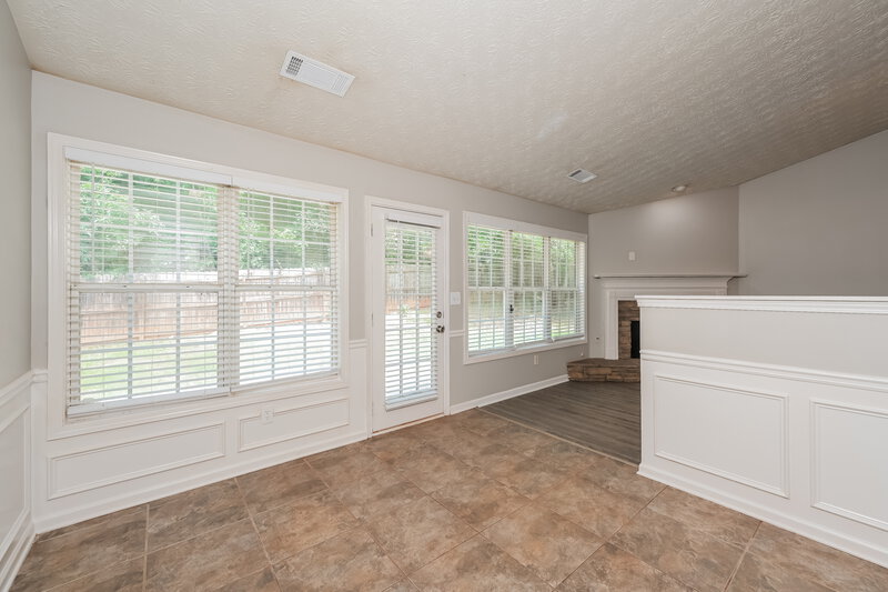 1,930/Mo, 85 Butler Bridge Circle Covington, GA 30016 Dining Room View