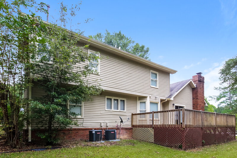 2,050/Mo, 4695 Matthews Park Dr SW Snellville, GA 30039 Rear View