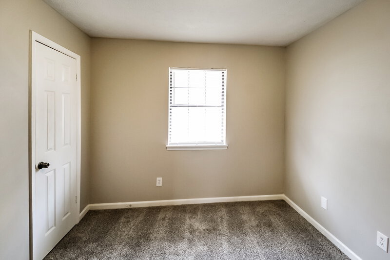 1,700/Mo, 5861 Bobbin Ln Lithonia, GA 30058 Bedroom View