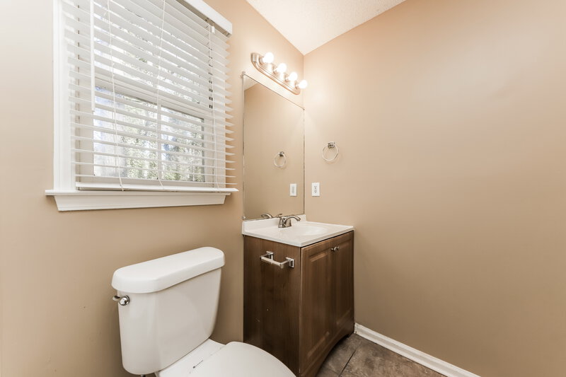 2,370/Mo, 232 Wendy Way Douglasville, GA 30134 Bathroom View 2