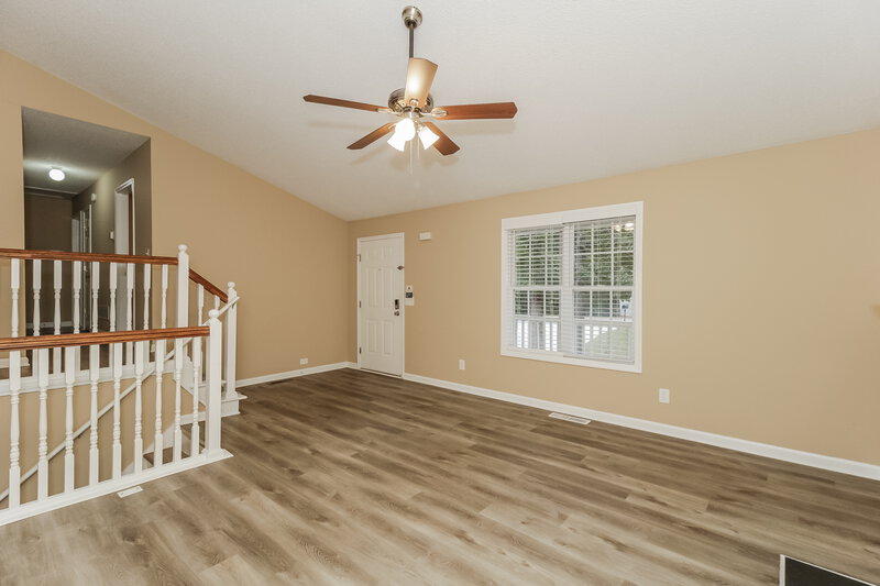 1,575/Mo, 169 Benjamin Dr Rockmart, GA 30153 Living Room View 2
