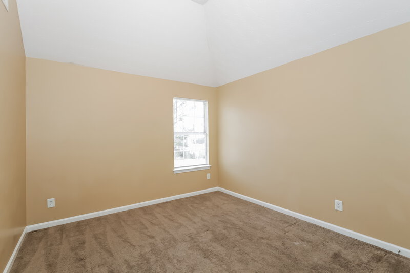 1,785/Mo, 11147 Aliyah Dr Hampton, GA 30228 Bedroom View