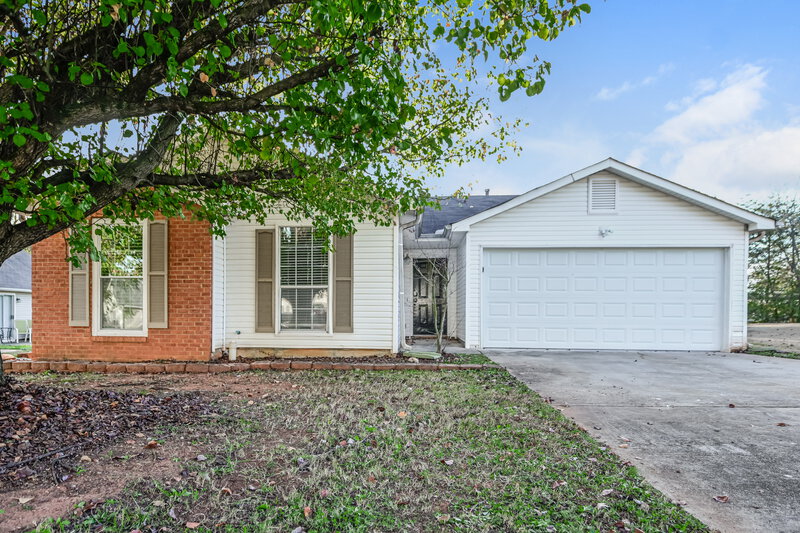 1,795/Mo, 337 Autumn Lake Dr McDonough, GA 30253 External View