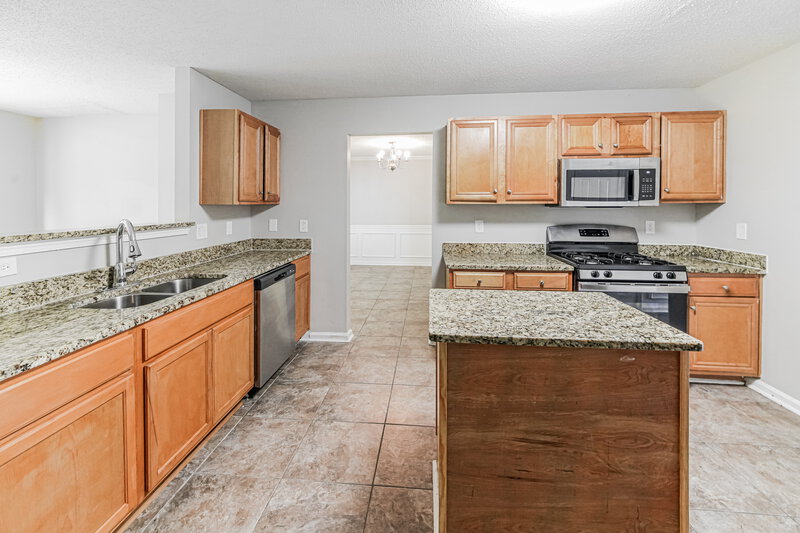 2,690/Mo, 7182 Cavender Dr SW Atlanta, GA 30331 Kitchen View