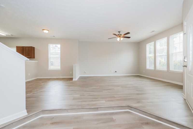 2,055/Mo, 4755 Highpoint Way Atlanta, GA 30349 Foyer View