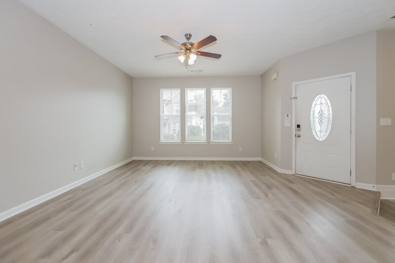2,055/Mo, 4755 Highpoint Way Atlanta, GA 30349 Living Room View