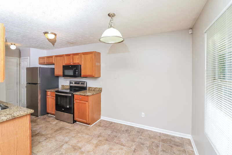 2,360/Mo, 3410 Homeward Trail Ellenwood, GA 30294 Dining Room View