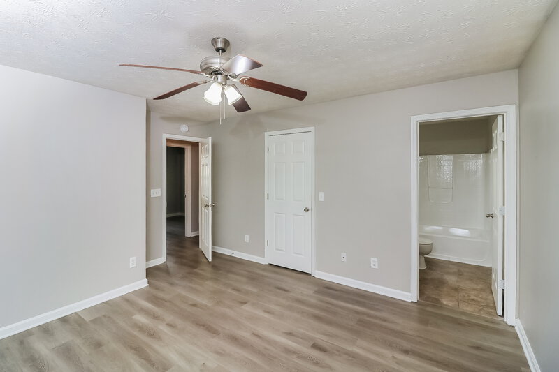 2,360/Mo, 3410 Homeward Trail Ellenwood, GA 30294 Main Bedroom View 2
