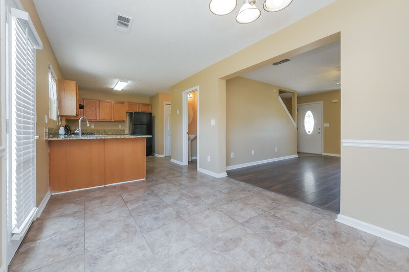 1,750/Mo, 4115 Mission Way McDonough, GA 30252 Dining Room View 3