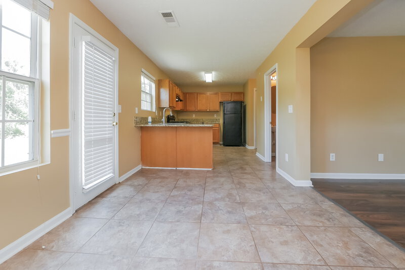 1,750/Mo, 4115 Mission Way McDonough, GA 30252 Kitchen View