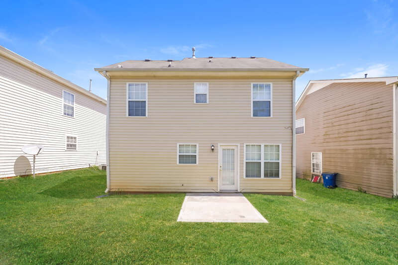 1,750/Mo, 4115 Mission Way McDonough, GA 30252 Rear View