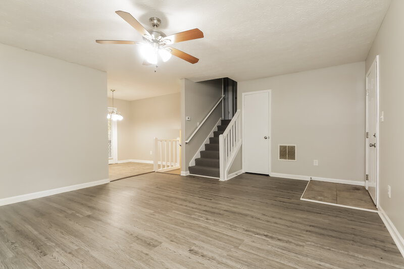 1,720/Mo, 4635 Hamlet Walk SE Conyers, GA 30094 Living Room View