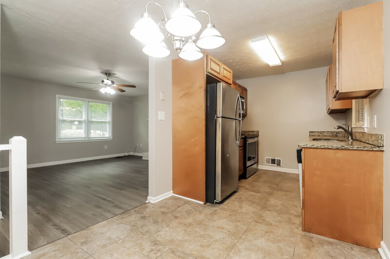 1,720/Mo, 4635 Hamlet Walk SE Conyers, GA 30094 Dining Room View 3