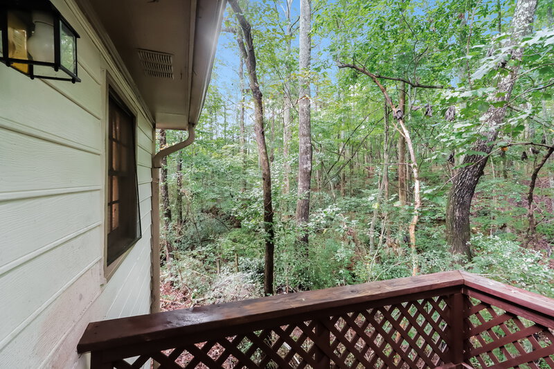 1,720/Mo, 4635 Hamlet Walk SE Conyers, GA 30094 Deck View 2