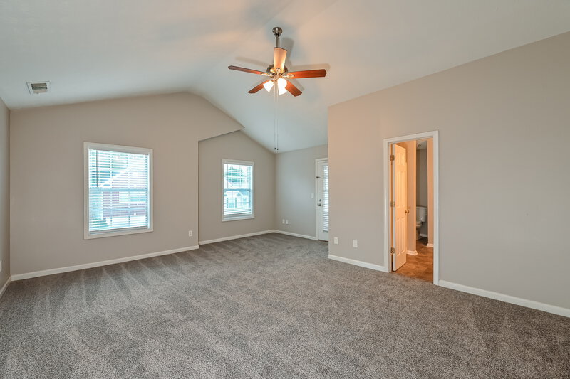 2,175/Mo, 581 Shadow Valley Ct Lithonia, GA 30058 Main Bedroom View 2