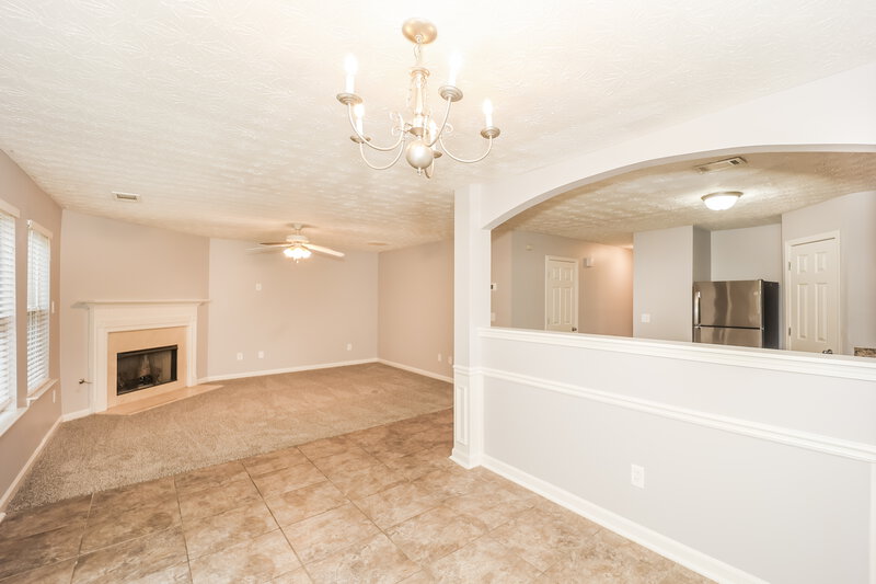 1,700/Mo, 9497 Lakeview Rd Union City, GA 30291 Dining Room View