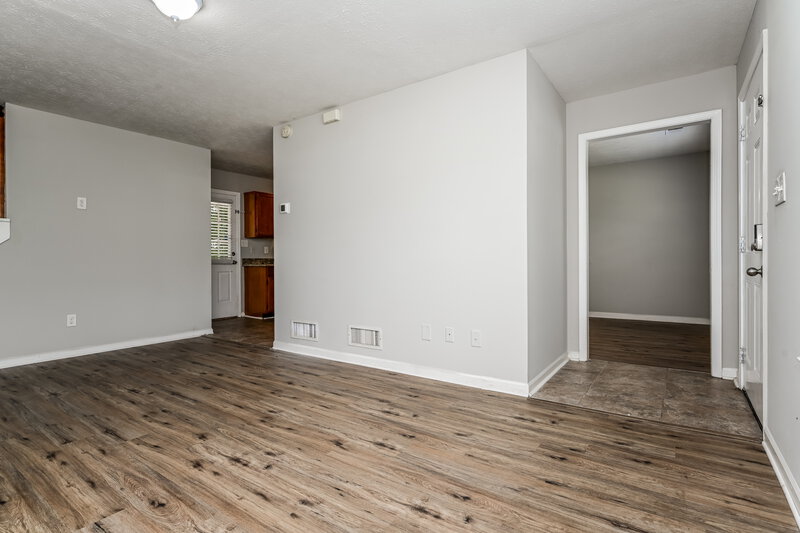 2,055/Mo, 2744 Sanibel Ln SE Smyrna, GA 30082 Living Room View