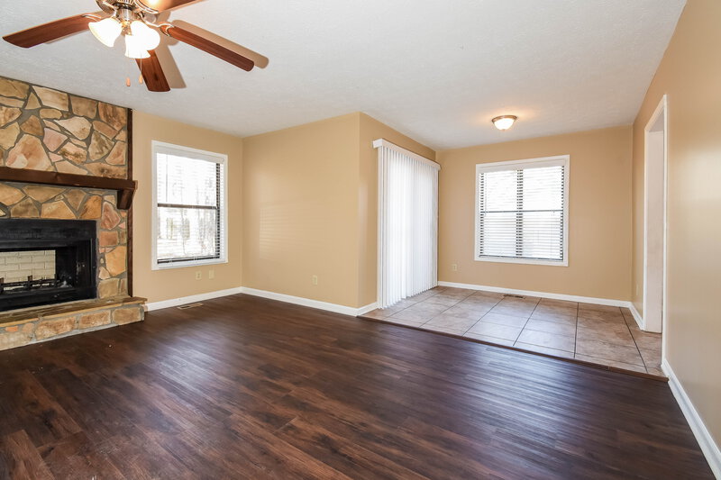 1,730/Mo, 2990 Fetlock Dr SW Marietta, GA 30064 Living Room View