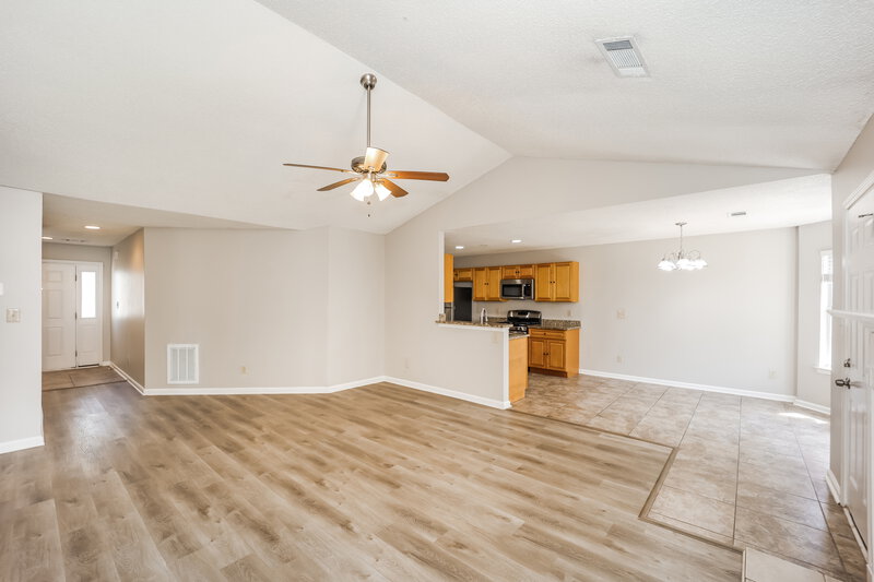 1,790/Mo, 6671 Biscayne Blvd Rex, GA 30273 Living Room View