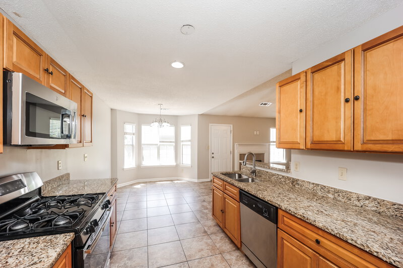 1,790/Mo, 6671 Biscayne Blvd Rex, GA 30273 Kitchen View 2