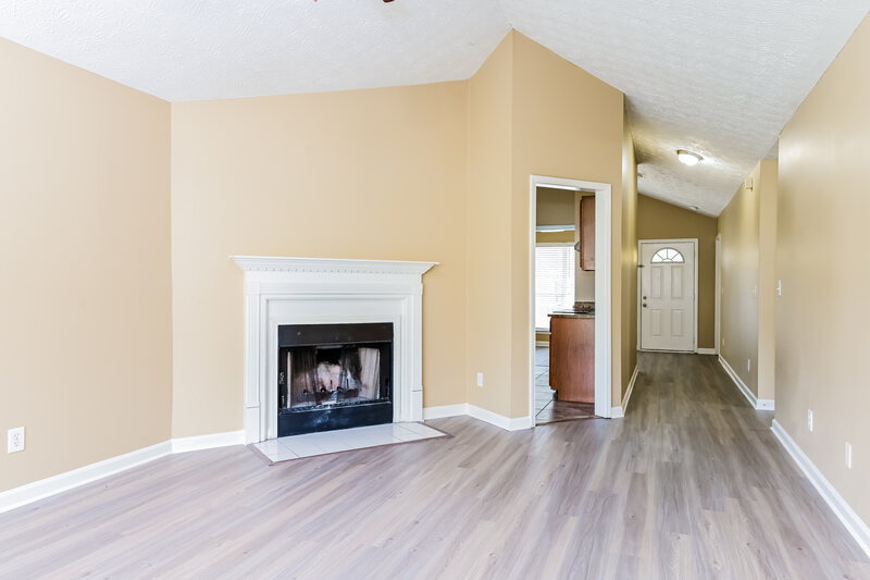 1,710/Mo, 6182 Harvard Ct Morrow, GA 30260 Living Room View 2