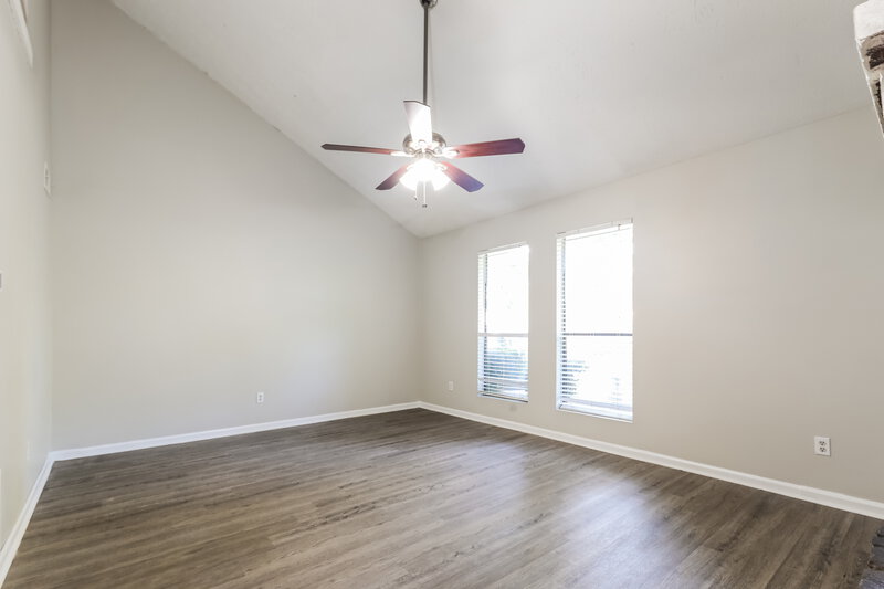 1,970/Mo, 8754 Edenton Way Jonesboro, GA 30238 Living Room View