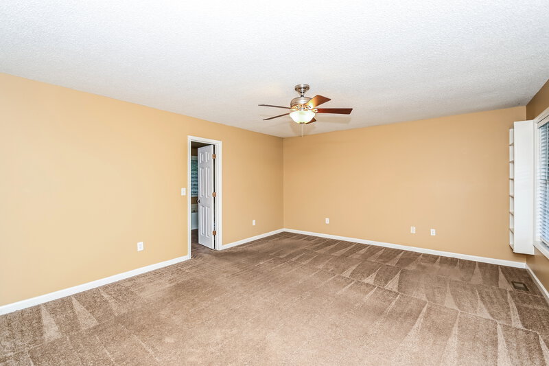 1,700/Mo, 115 Amberwood Ln Euharlee, GA 30145 Main Bedroom View