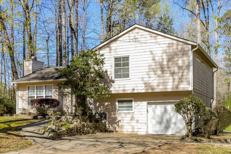 2,330/Mo, 6761 Timbers East Dr Lithonia, GA 30058 Front View