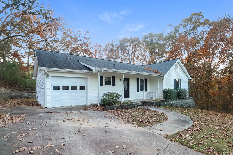 1,585/Mo, 20 Charlotte Blvd Stockbridge, GA 30281 Front View