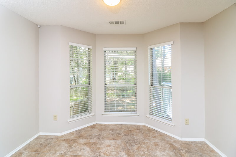 2,520/Mo, 4034 Sharon Woods Dr Powder Springs, GA 30127 Dining Room View