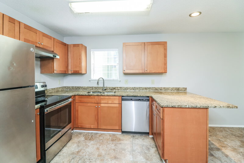 2,520/Mo, 4034 Sharon Woods Dr Powder Springs, GA 30127 Kitchen View 3